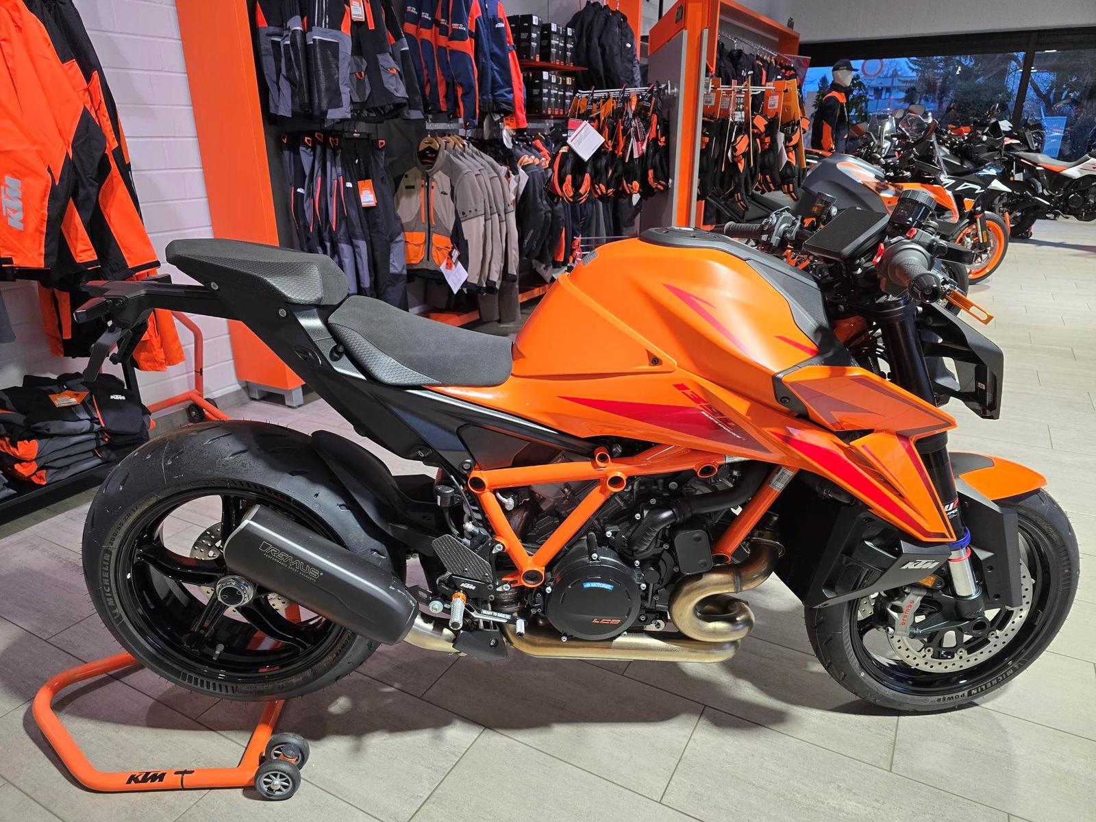KTM 1390 Super Duke R EVO 2024