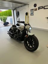 Indian Scout Bobber - INDIAN SCOUT BOBBER