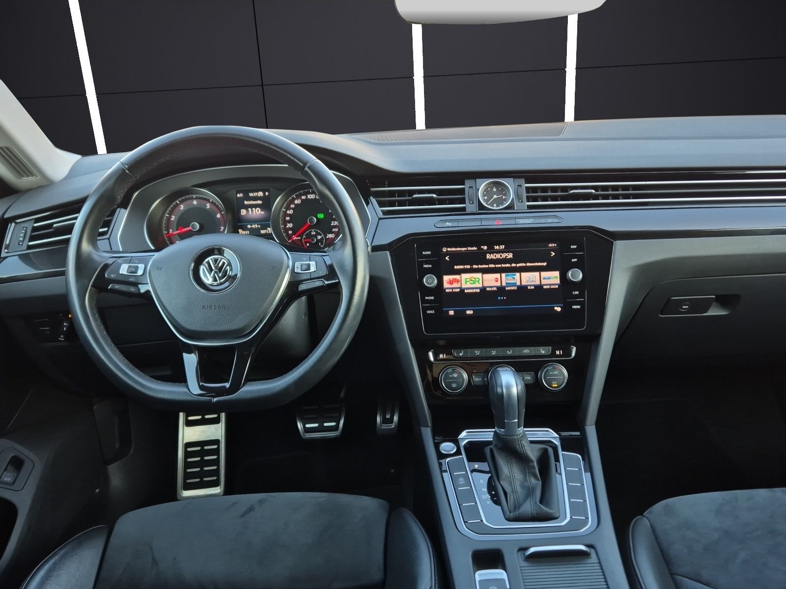 Fahrzeugabbildung Volkswagen Arteon Elegance 2.0 TSI AHK Navi LED Leder