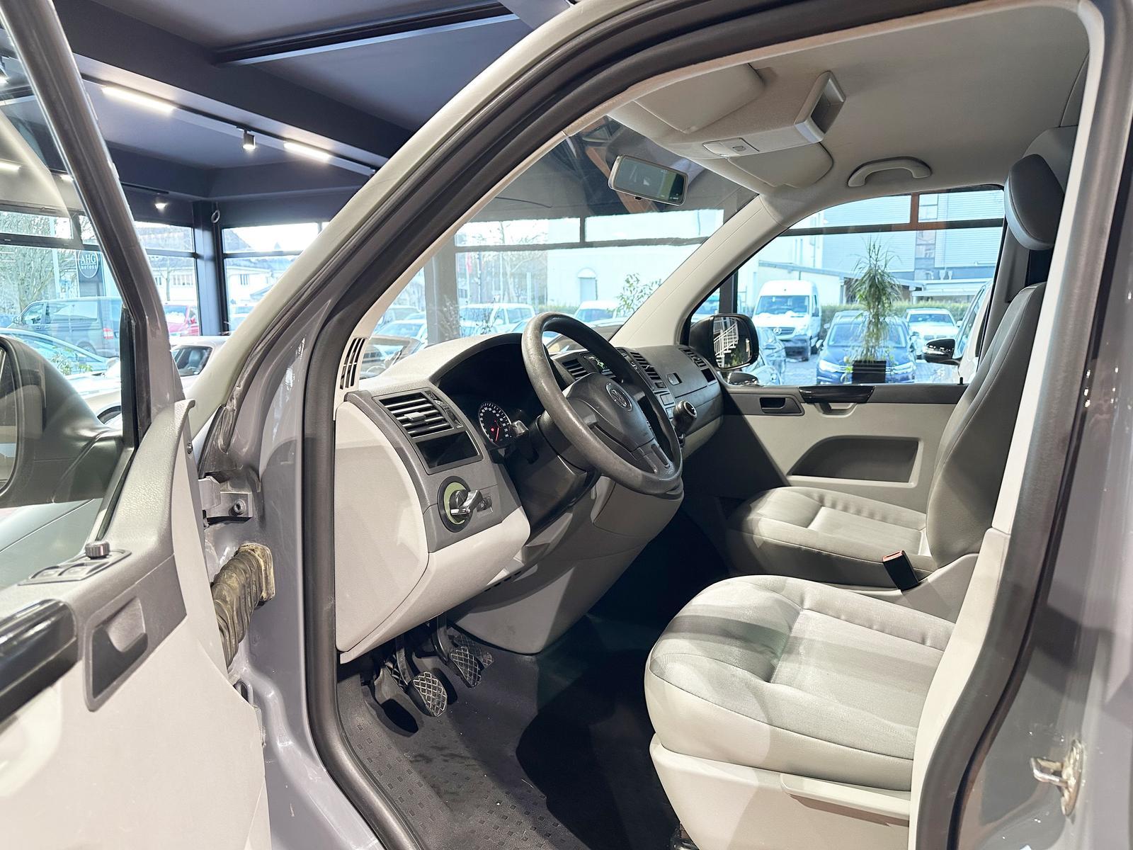 Volkswagen T5 WIDDER 4MOTION ROCKTON SEIKEL BUNDESWEHR OFFR