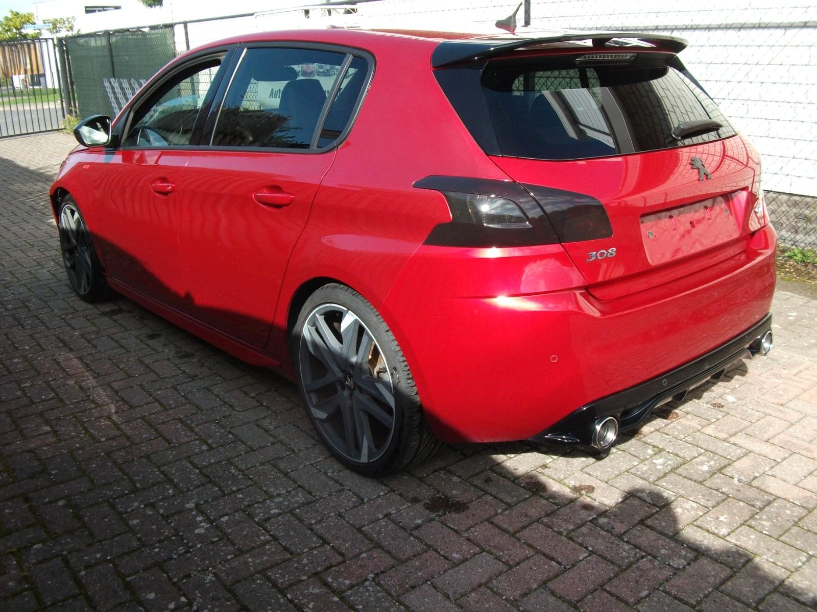 Peugeot 308 GTi...272 PS