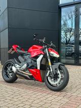 Ducati Streetfighter V2 - DUCATI ST2