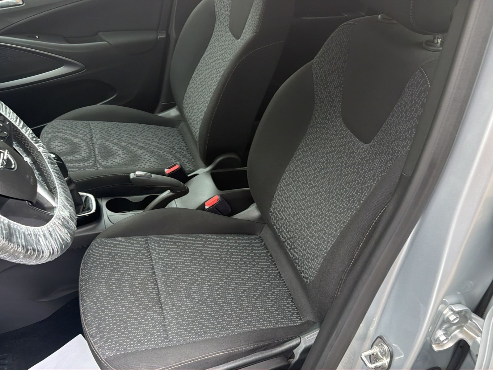Fahrzeugabbildung Opel Crossland X Edition - Tempomat - ab 97,- € i. M.