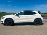 Mercedes-Benz GLA 45 AMG 4MATIC DCT | Volle Ausstattung - Mercedes-Benz GLA-Klasse von privat