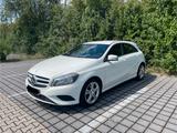 Mercedes-Benz A 180 BlueEFFICIENCY Urban 