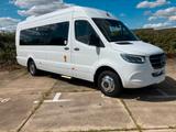 Mercedes-Benz Sprinter Minibus Transfer 45 Shuttle Reisebus 19 - Diesel Mini 1