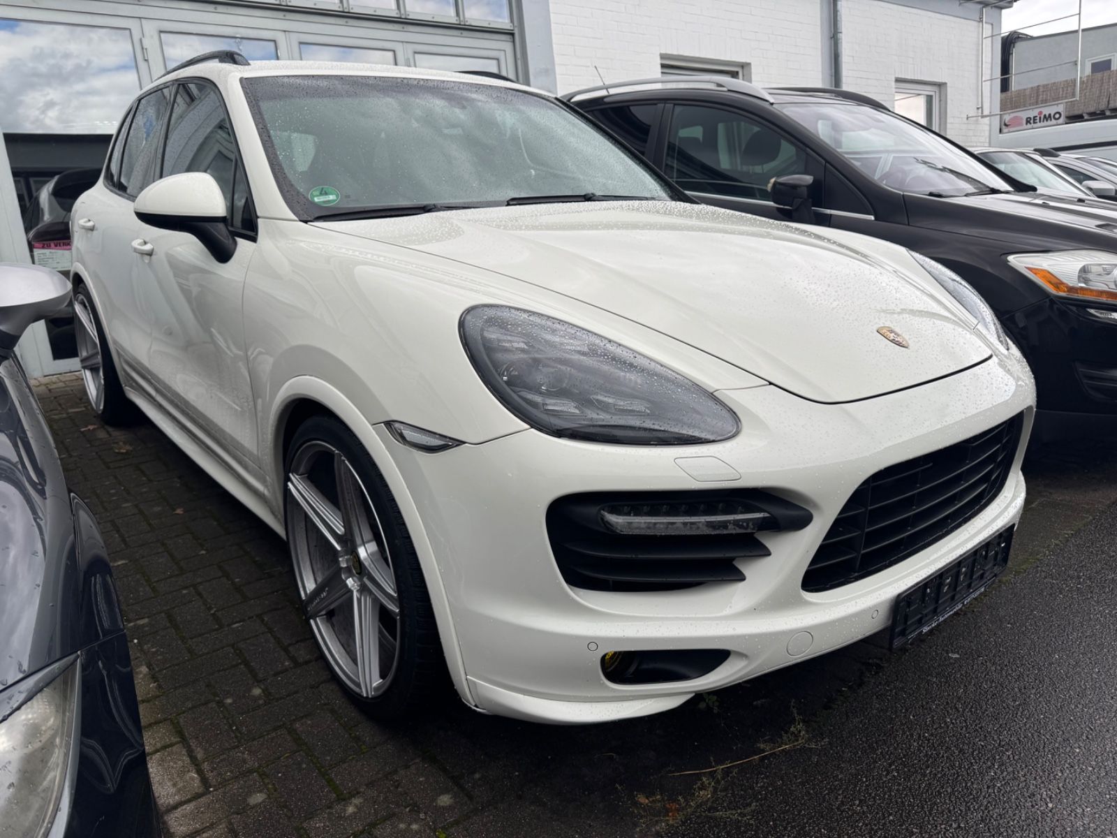 Porsche Porsche Cayenne S / GTS Optik