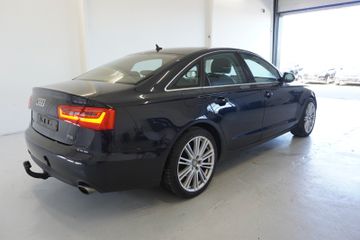 Audi A6 - 6