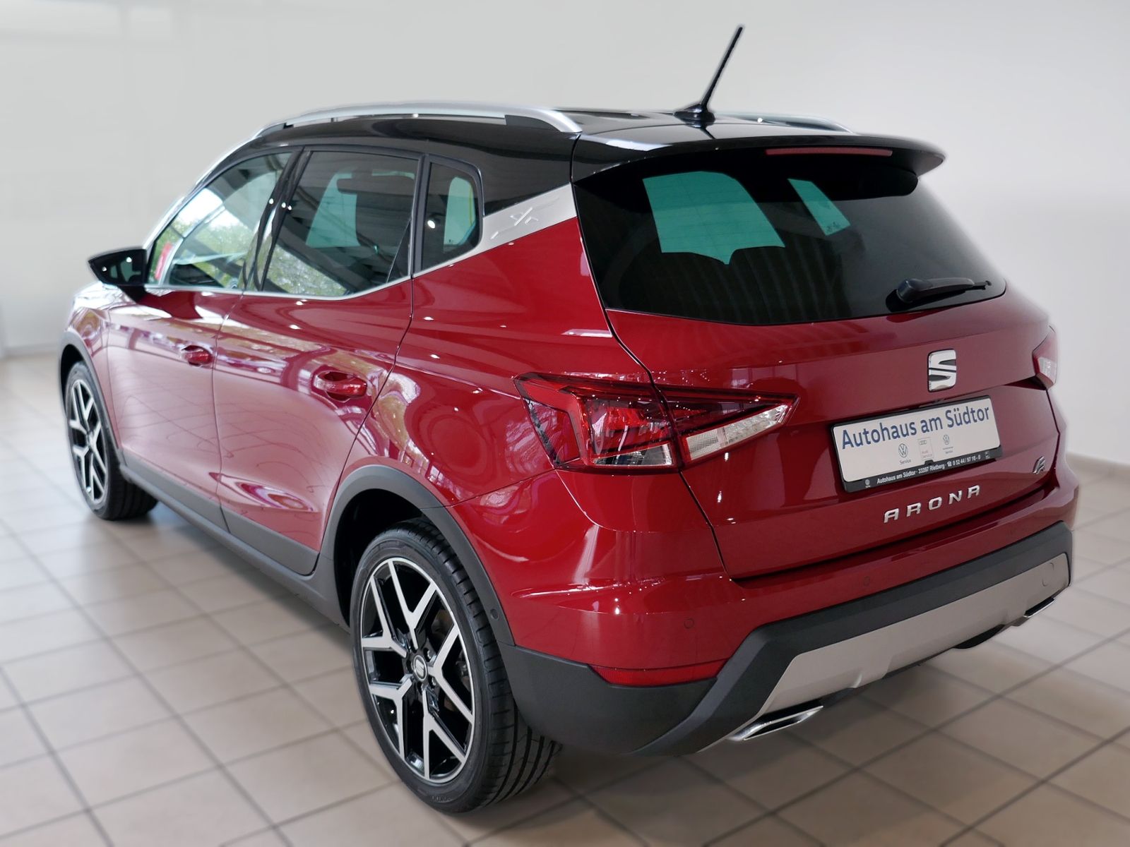 Fahrzeugabbildung SEAT Arona FR 1.0 TSI | RFK GRA