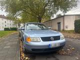 Volkswagen Vw Passat  2.0 v- Turbo - gebrauchte VW Passat aus dem Jahr 1998