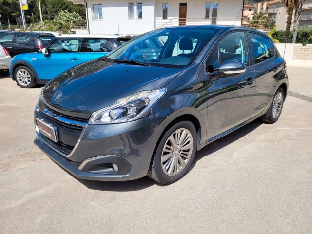 Peugeot 208 BlueHDi 75 5 porte Active