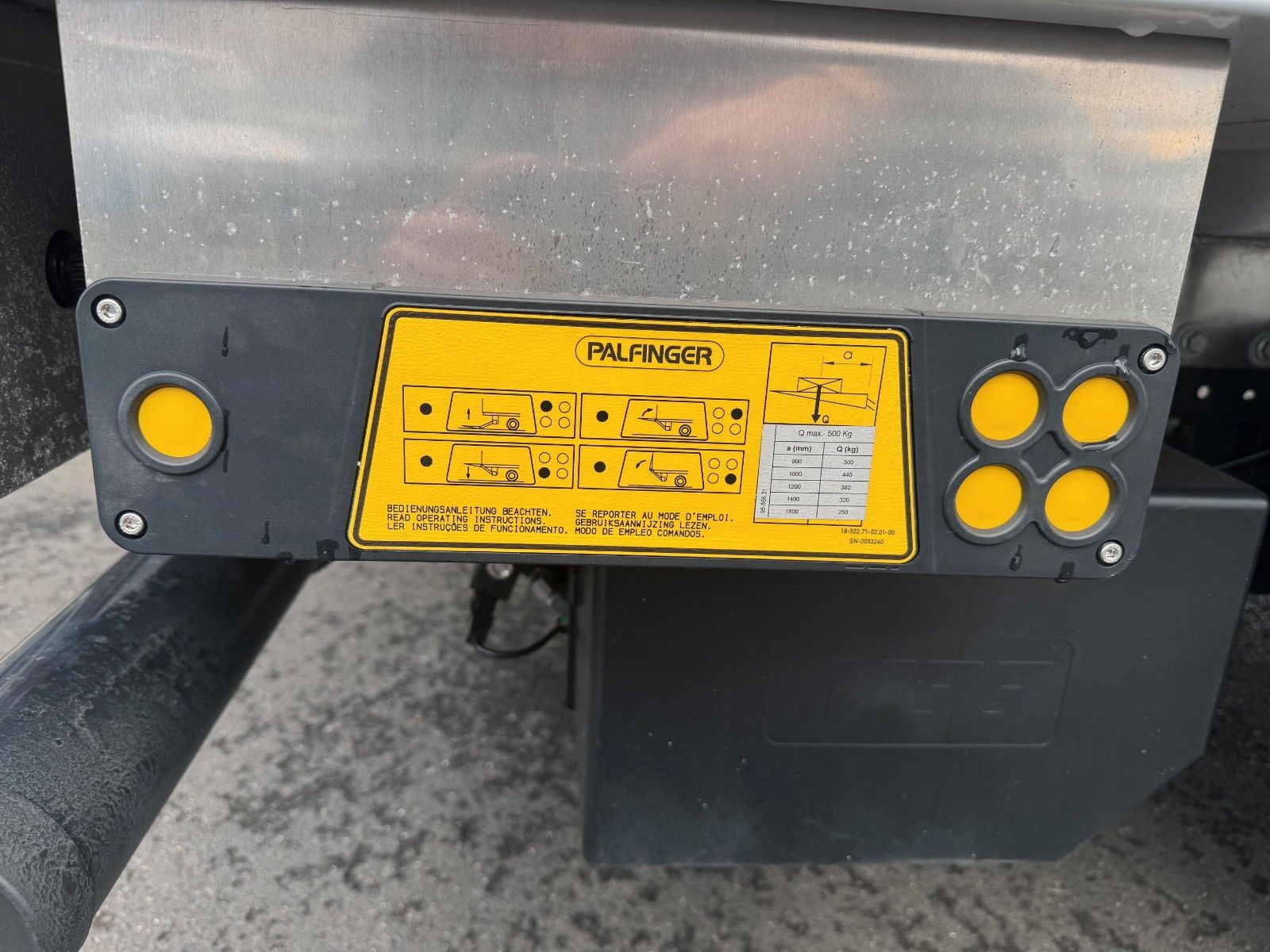 Fahrzeugabbildung Iveco Daily 35S16HA8/P Kühlkoffer