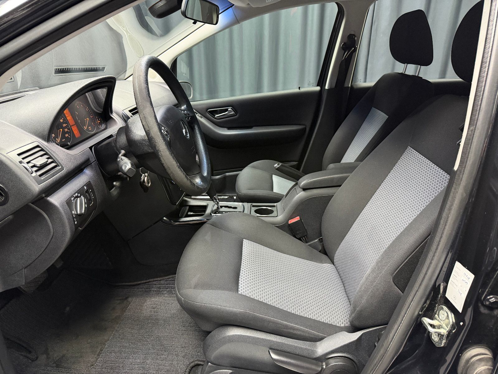 Fahrzeugabbildung Mercedes-Benz Mercedes Benz A 150 |AUTOMATIK