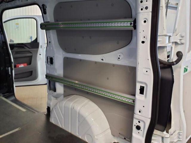 Fahrzeugabbildung Ford Transit Custom Kasten 320 L1 Trend FWD
