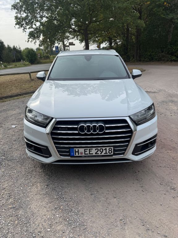 Image of Audi Q7