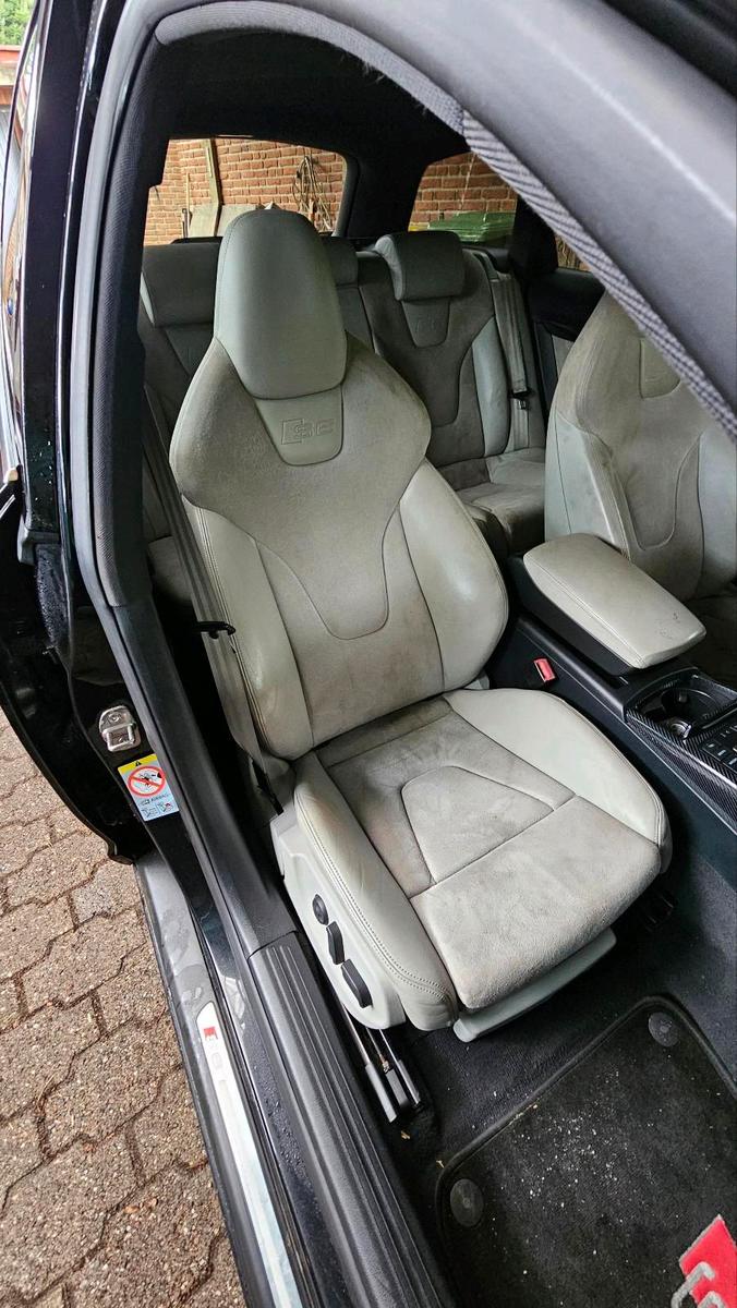 Audi S6 2006 — photo 15