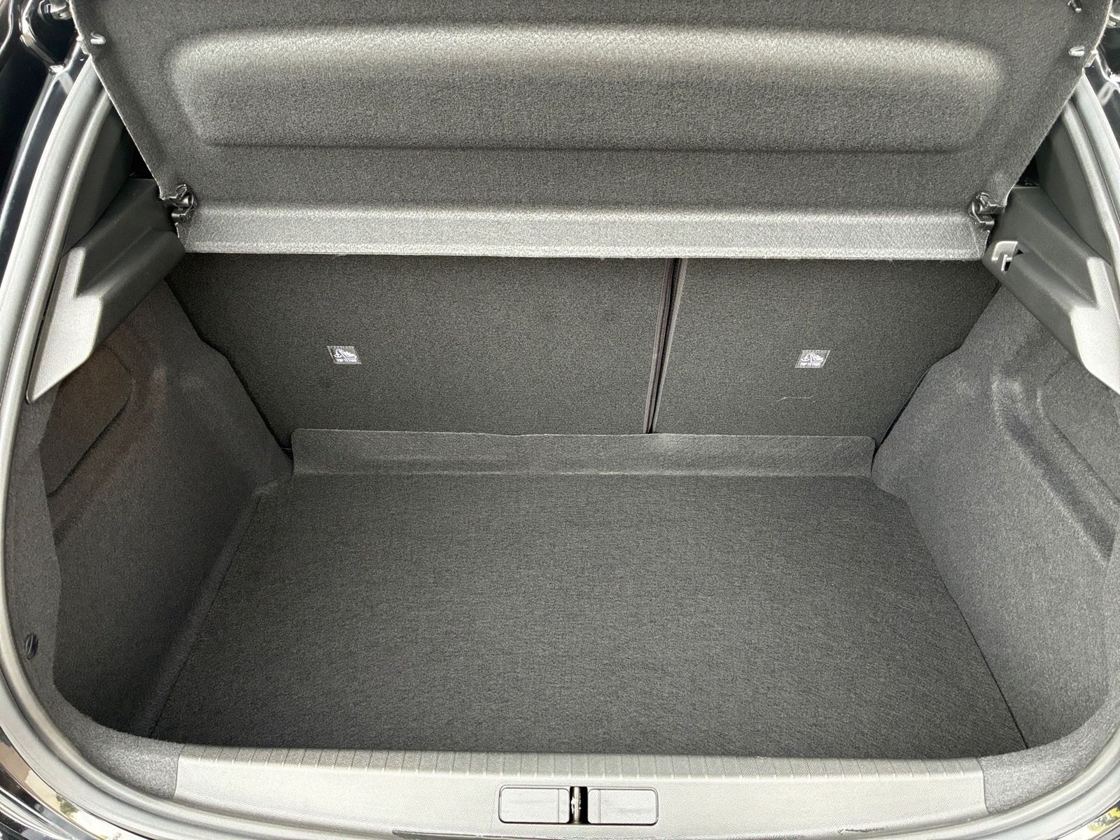 Fahrzeugabbildung Opel Corsa F 1.2 Turbo GS Kamera,Matrix,Navi,PDC,SHZ