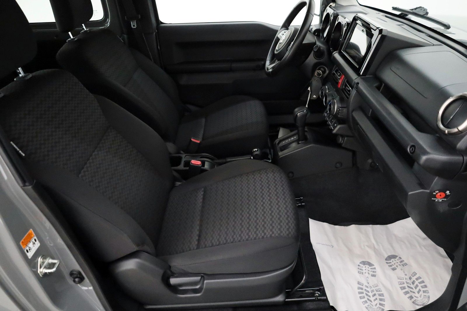 Fahrzeugabbildung Suzuki Jimny Comfort+,AllGrip,4WD,Navi,4 Sitze,AUTOMAT