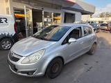 Opel Corsa D CATCH ME Now - Opel Corsa: Catch Me Now