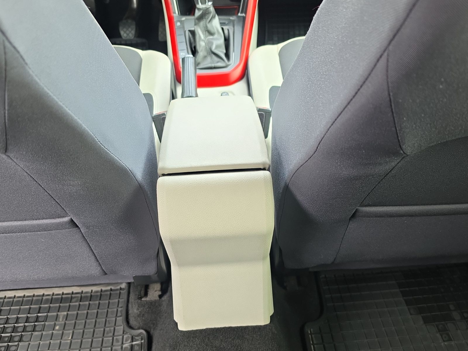 Fahrzeugabbildung Volkswagen Polo VI beats 1.HAND ACC LEDER NAVI DIGITACHO