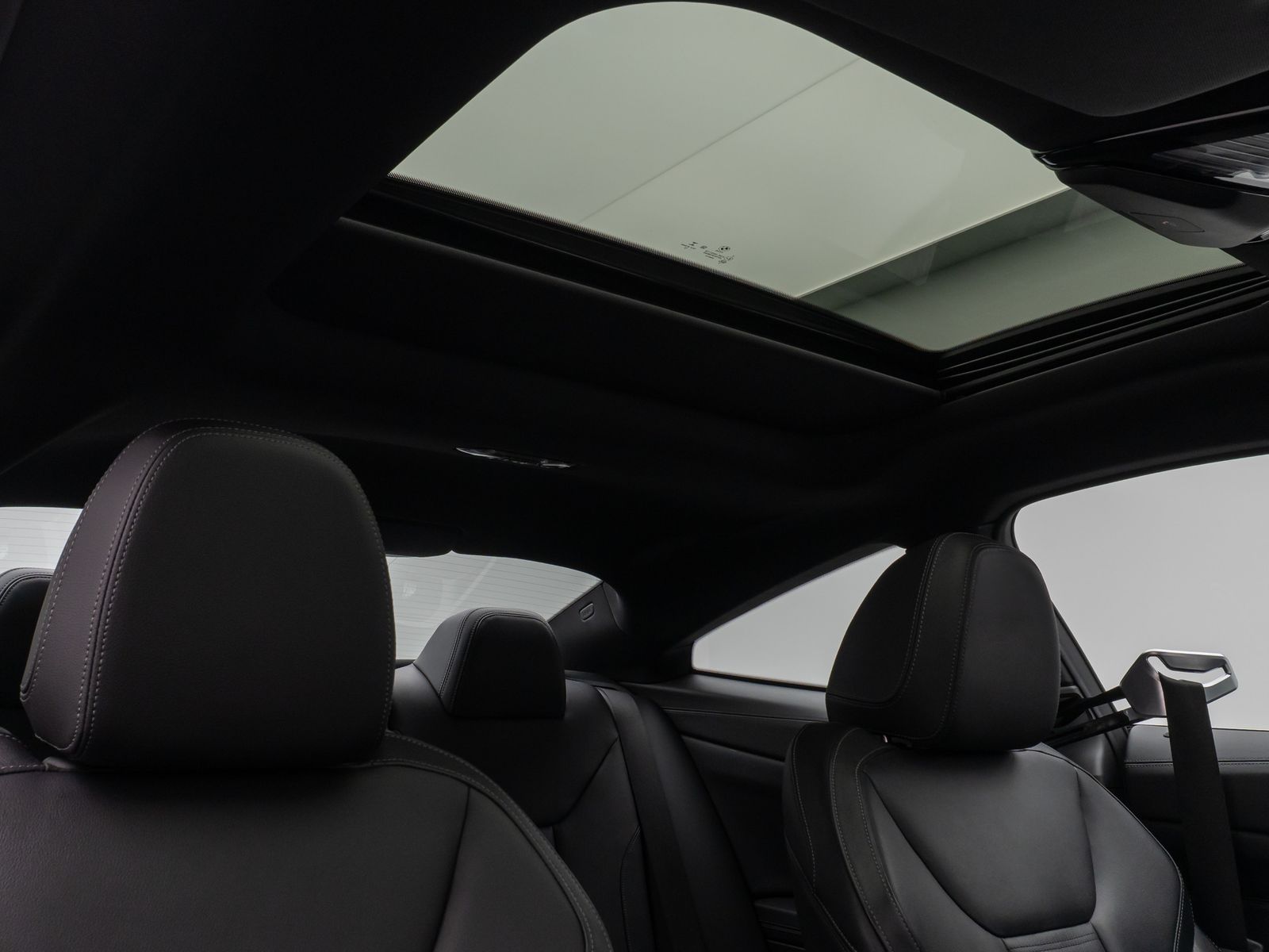 Fahrzeugabbildung BMW 420i Coupè Glasdach 360° DAB H/K Komfort Sport