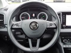 Fahrzeugabbildung Skoda Karoq 1,6 TDI Style Navi/ACC/LED