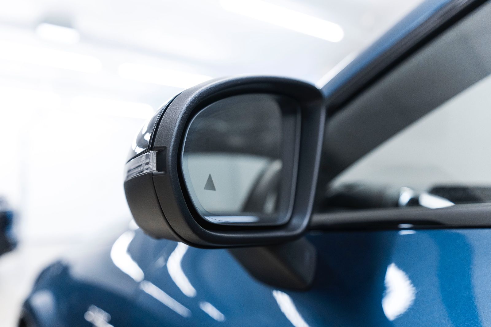 Fahrzeugabbildung Mercedes-Benz CLA 45 AMG 4MATIC 360° LED ALC AMBIENTE SZH NAV