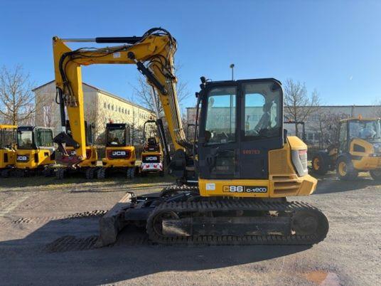 JCB 86C-1