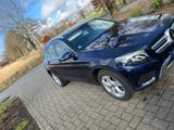 Mercedes-Benz GLC 220 d 4MATIC Autom. - - blaue Mercedes-Benz GLC 220