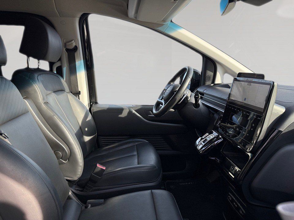 Fahrzeugabbildung Hyundai Staria 2.2 CRDi Prime 4WD (9-Sitzer) Staria 2.2