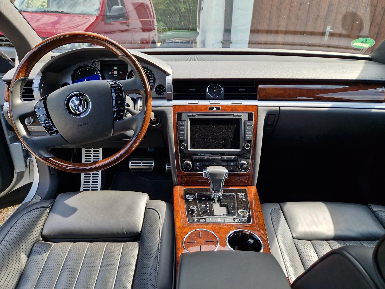 Volkswagen Phaeton 3.0 V6 TDI 4MOTION Tiptronic 5-Sitzer -