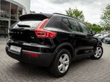 Volvo XC40 T2 Momentum Core - Volvo XC40: Core