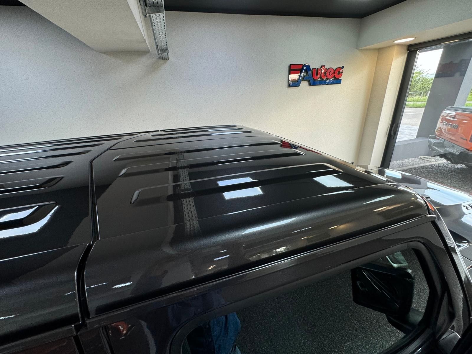 Fahrzeugabbildung Jeep 2026 MOAB 392-6.4L HEMI V8-DUAL TOP