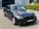 BMW 535 i Lim. * Bi Xenon* S-Dach*Scheckheft - BMW 535 mit Benzin-Antrieb: Leder, Navigationssystem, Limousine