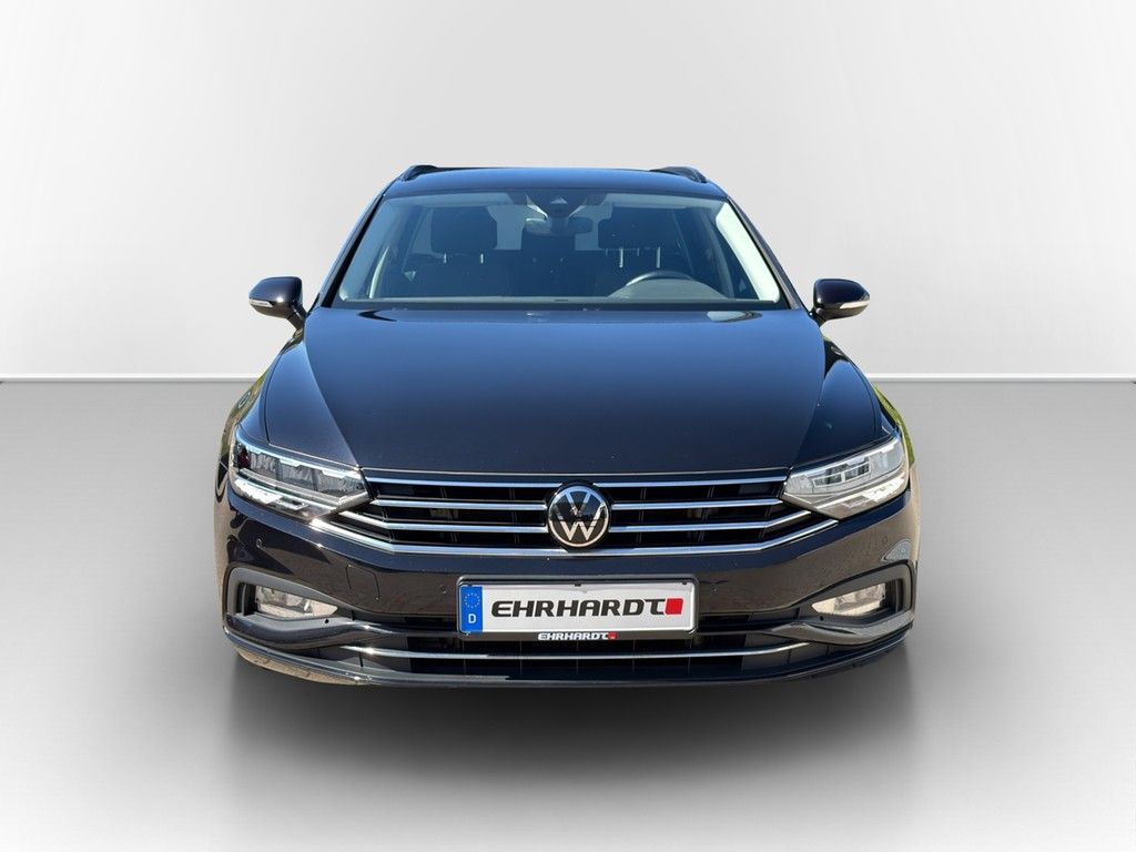 Volkswagen Passat Variant - Bild 2