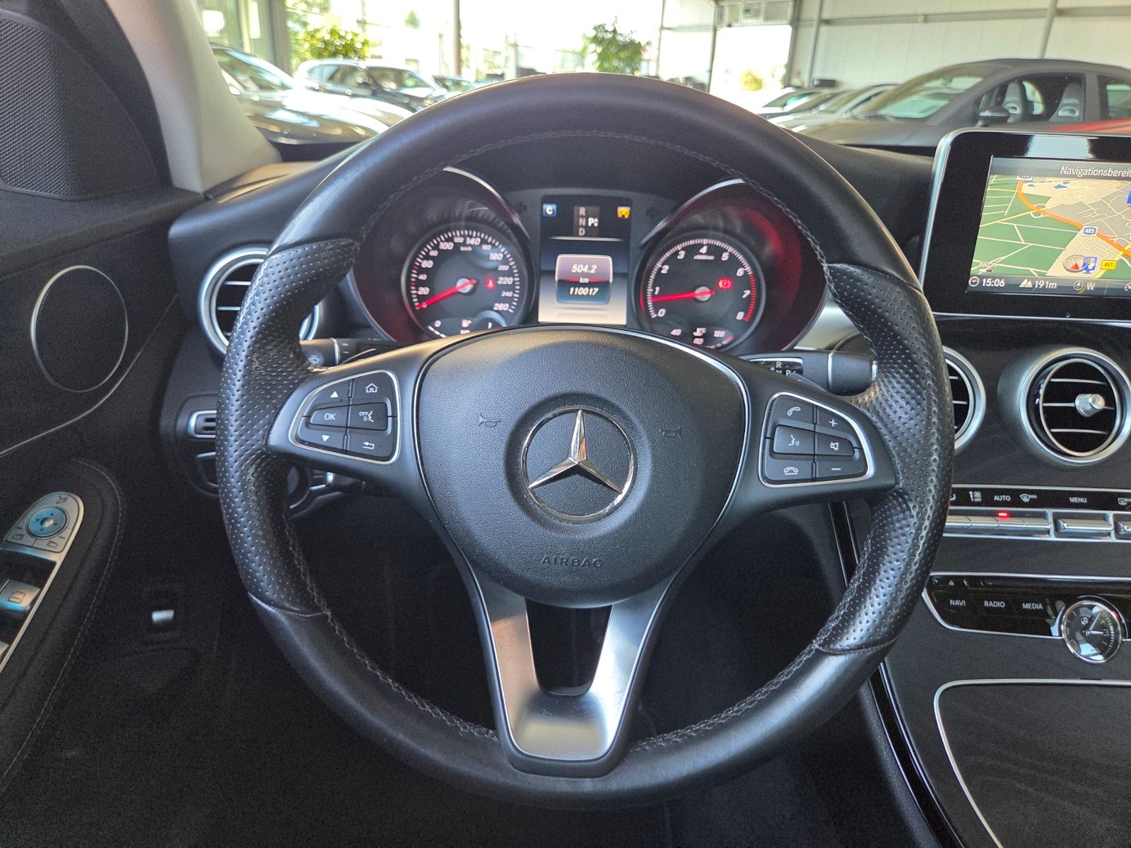Fahrzeugabbildung Mercedes-Benz C 200 Avantgarde AHK MEMORY LED NAVI
