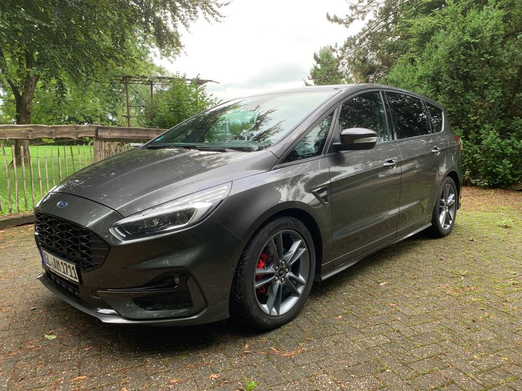 Image of Ford S-Max
