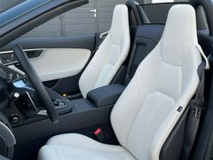 Fahrzeugabbildung Jaguar F-TYPE R-Dynamic P300 Cabriolet  *Miete*Mietkauf