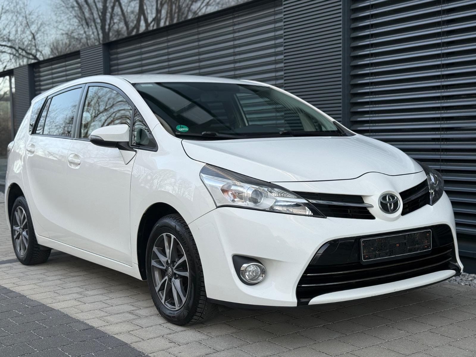 Toyota Verso Life 1.6 "7-Sitzplätze"16 Alu