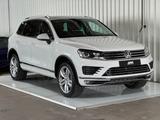 Volkswagen Touareg V6 TDI BMT - Volkswagen Touareg in Freiburg