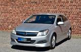 Opel Astra 1.6 GTC OPC LINE*TEMPOMAT KLIMA PDC TLEDER - Opel Astra mit Benzin-Antrieb: Coupe, 1.6