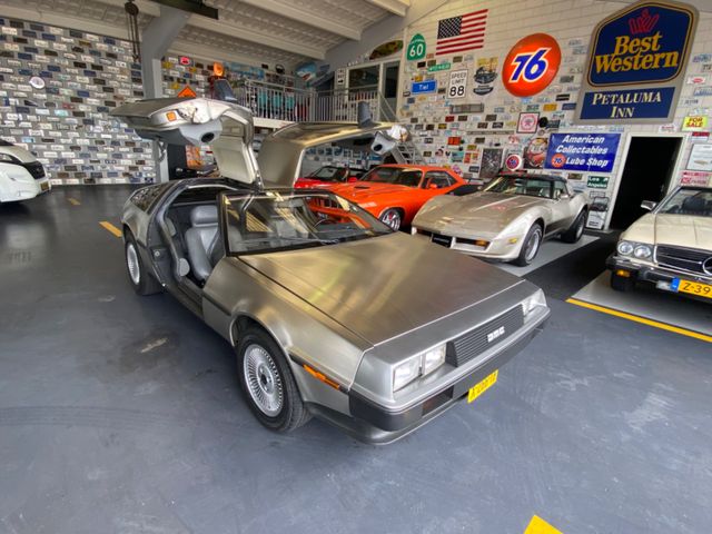 Andere Delorean DMC-12