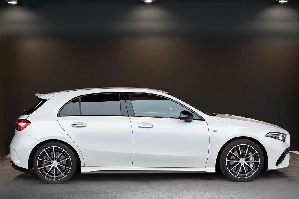 Mercedes-Benz A 35 AMG