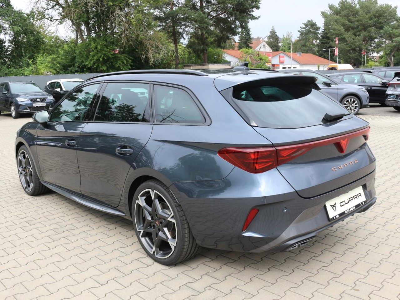 Fahrzeugabbildung CUPRA Leon Sportstourer 1.5 eTSI 110 kW