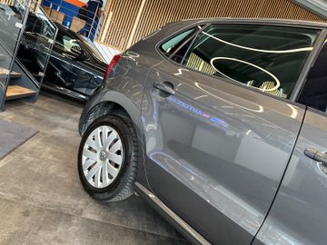 MYAUTOCENTER – Gebraucht- und Jahreswagen mit Werkstattservice in Pfaffenhofen Volkswagen Polo *Comfortline*Klima*Pdc*Szhz*