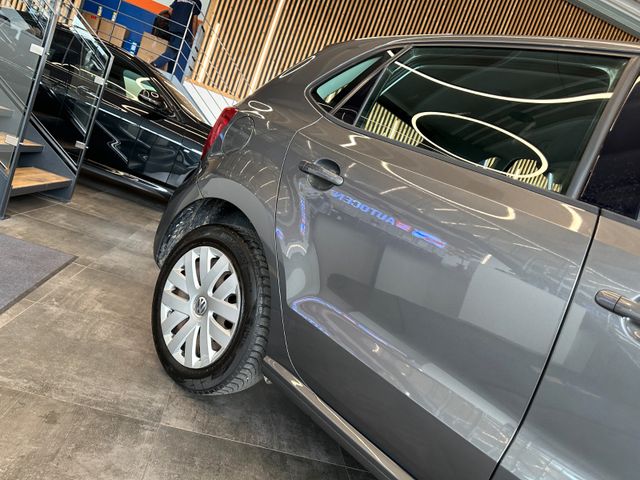 MYAUTOCENTER – Gebraucht- und Jahreswagen mit Werkstattservice in Pfaffenhofen Volkswagen Polo *Comfortline*Klima*Pdc*Szhz*