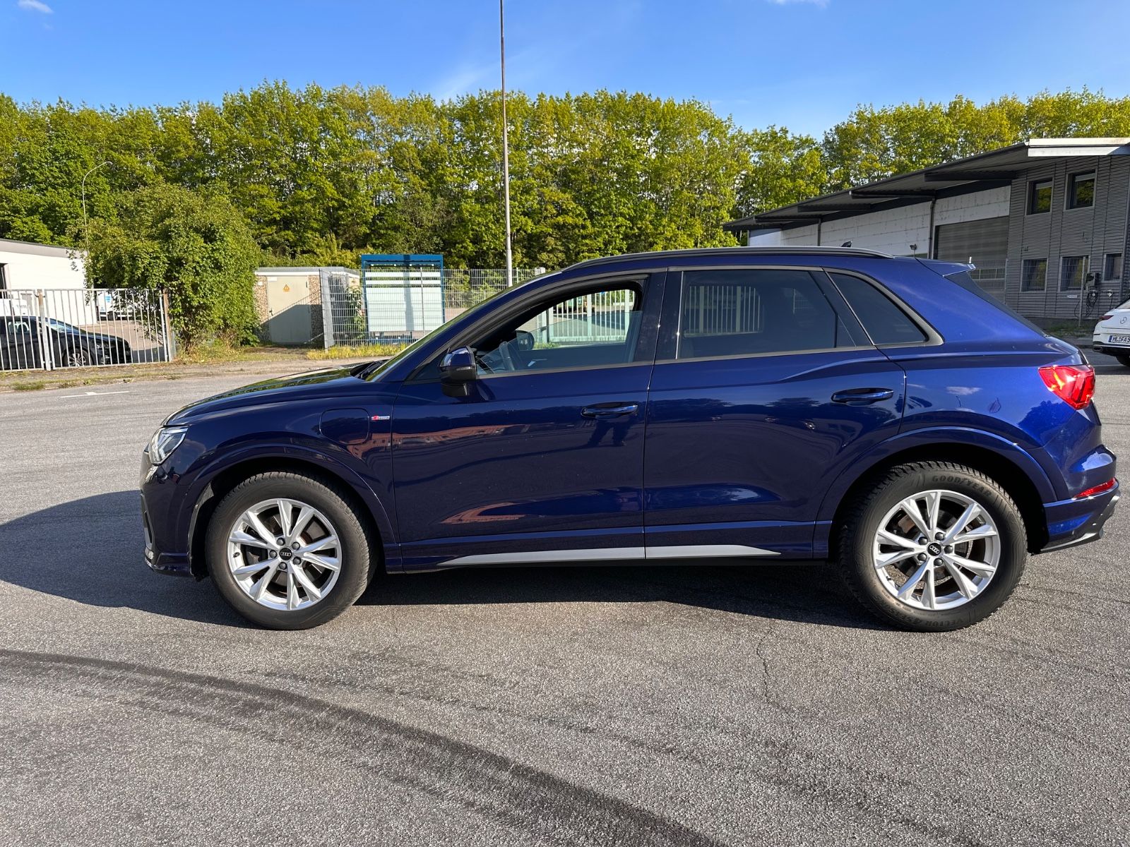 Audi Q3 45 TFSI e S line  S-Tronic 1.Hand  TopView foto 4
