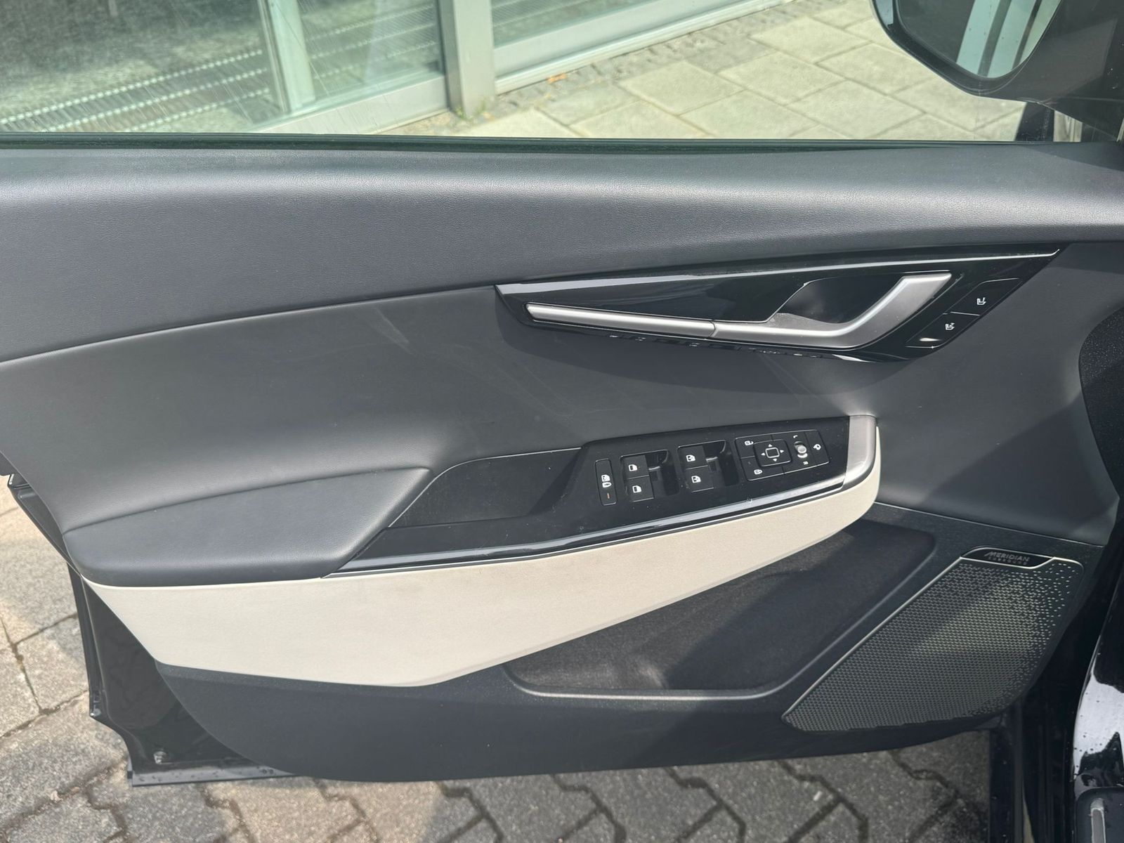 Fahrzeugabbildung Kia EV6 GT-Line 4WD WERKSGA+MEMO+AHK+HEAD+ACC+360°