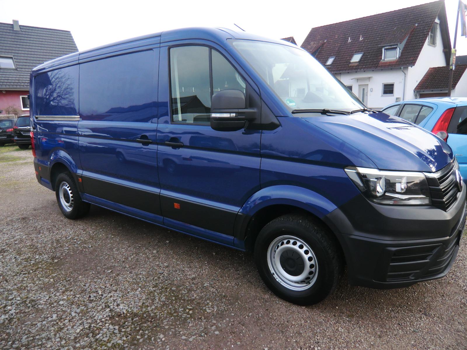 Volkswagen Crafter Kasten Kasten 35 mittellang FWD