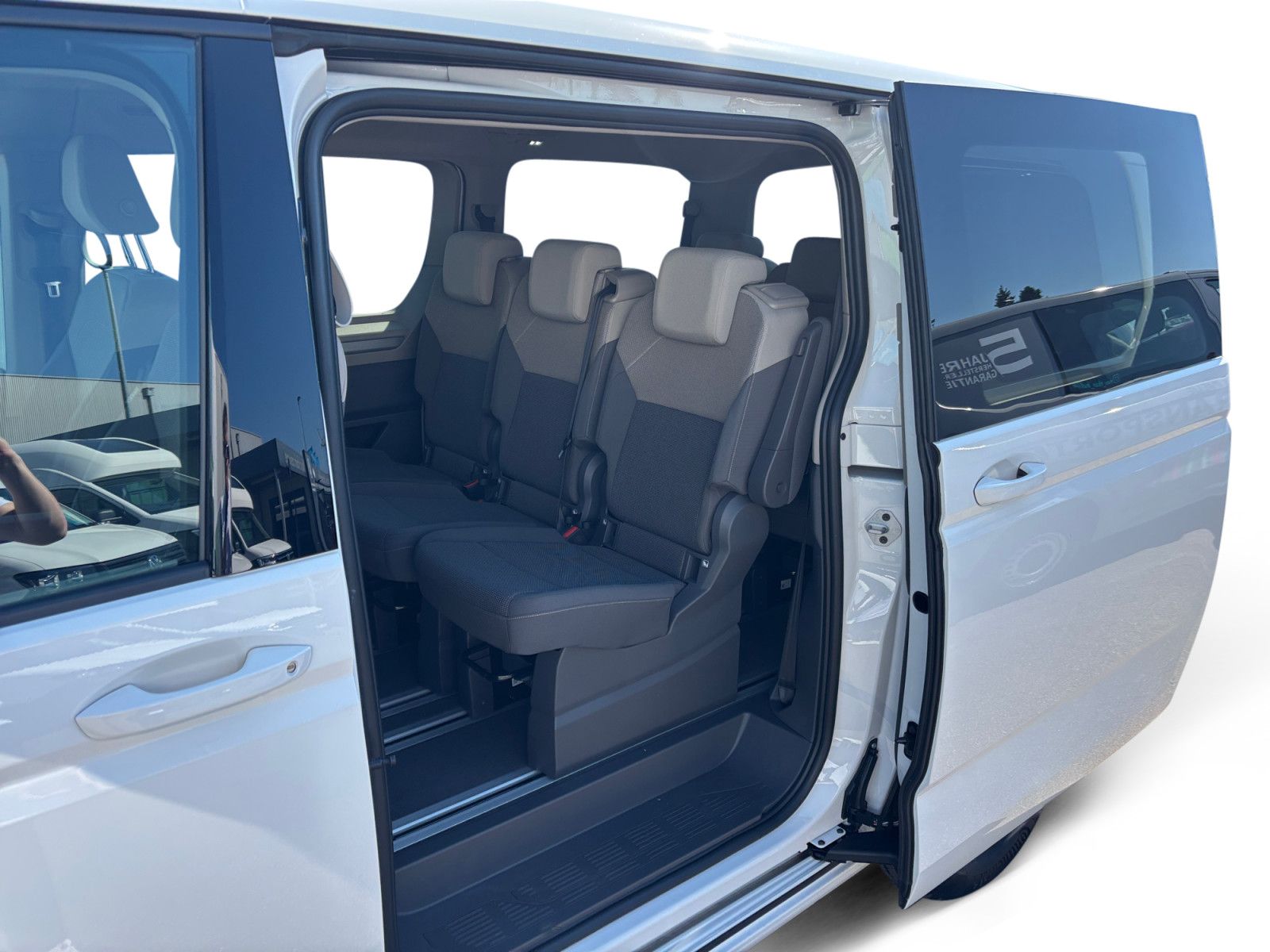 Volkswagen T7 Multivan - Bild 11
